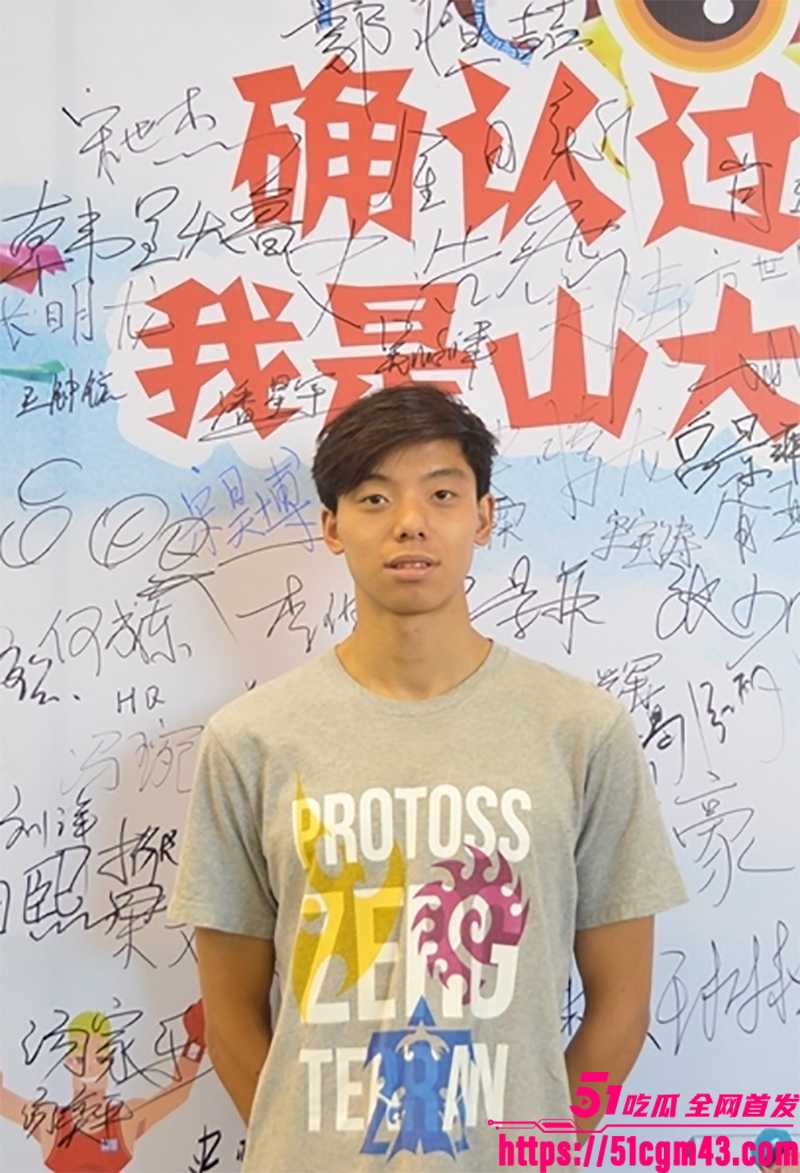 游泳世界冠军 季新杰  被爆出轨成瘾  双飞稚齿少女 更是偷卖队友裸照 堪称渣王！