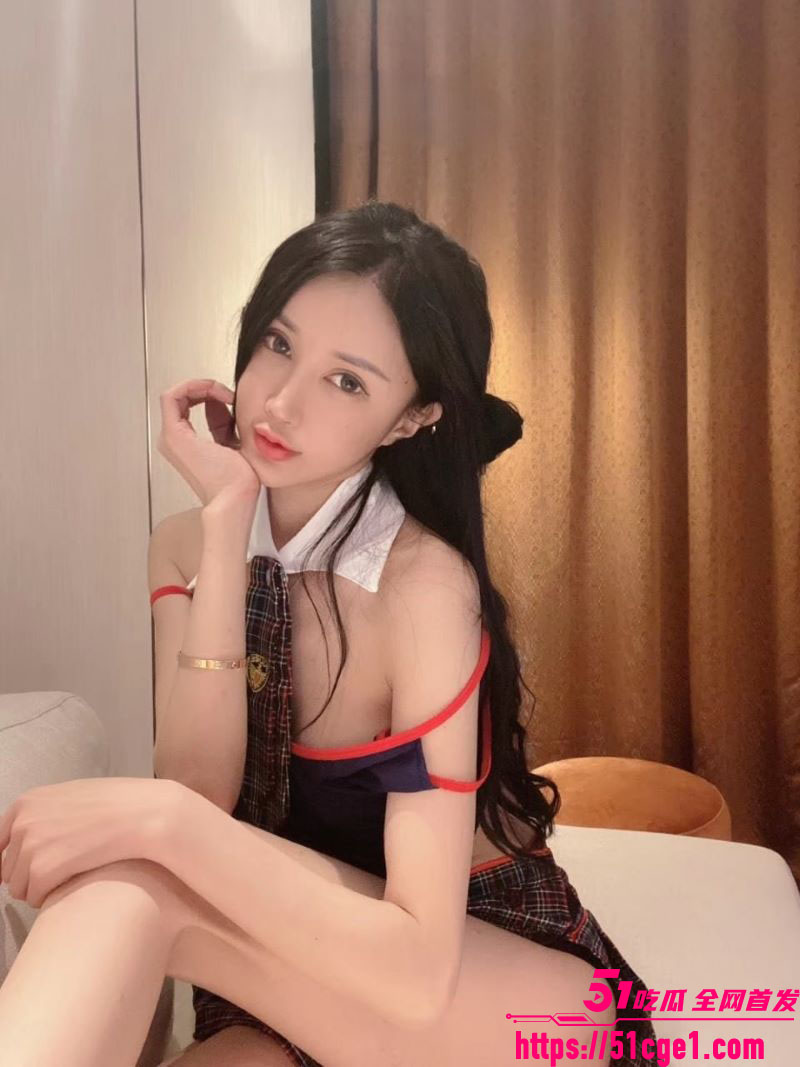 抖音30万粉御姐 孟晓艺 线下裸舞露脸口交 被金主狂肏各种体位切换自如！