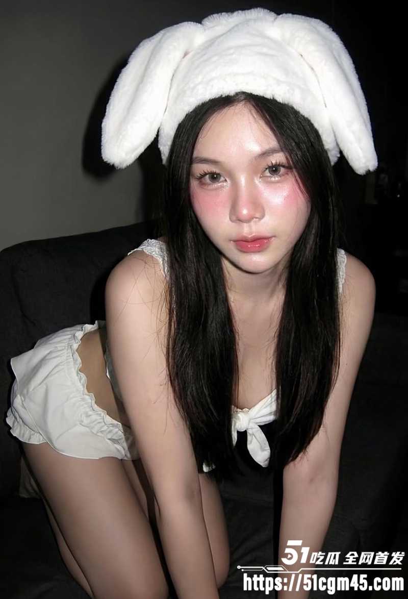 泰国网美 娜姆 情侣私拍泄密 小妖精口活超赞痴迷吞精 电动马达臀榨精堪称一绝