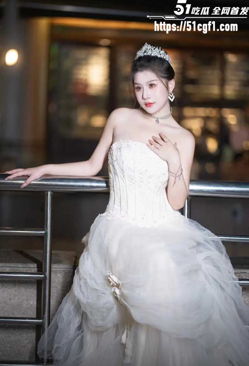 娱乐圈大瓜 短剧女神 柒可昕 私会金主被录淫片 豪乳肥臀成泄欲工具