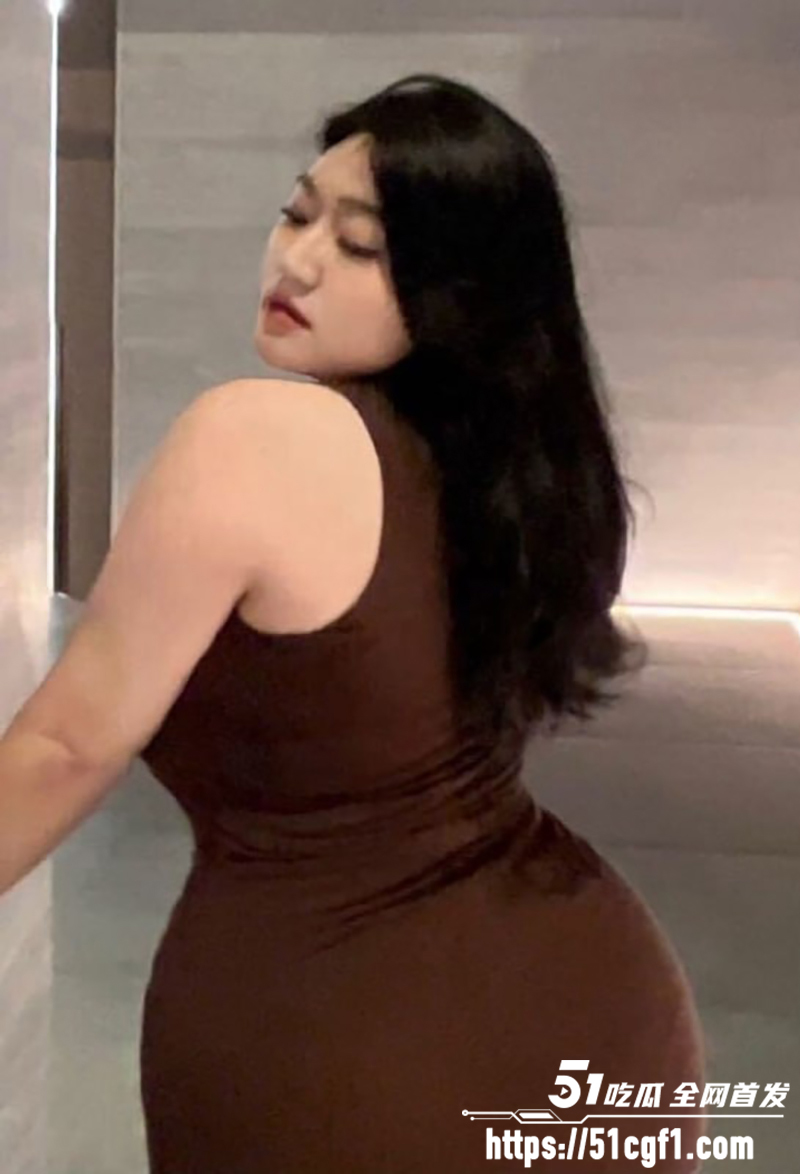 瓜友 归乡 杀入BBW付费微信群 怒喷门槛女和龟男 揭色诱坑钱内幕 曝自慰喷尿淫片