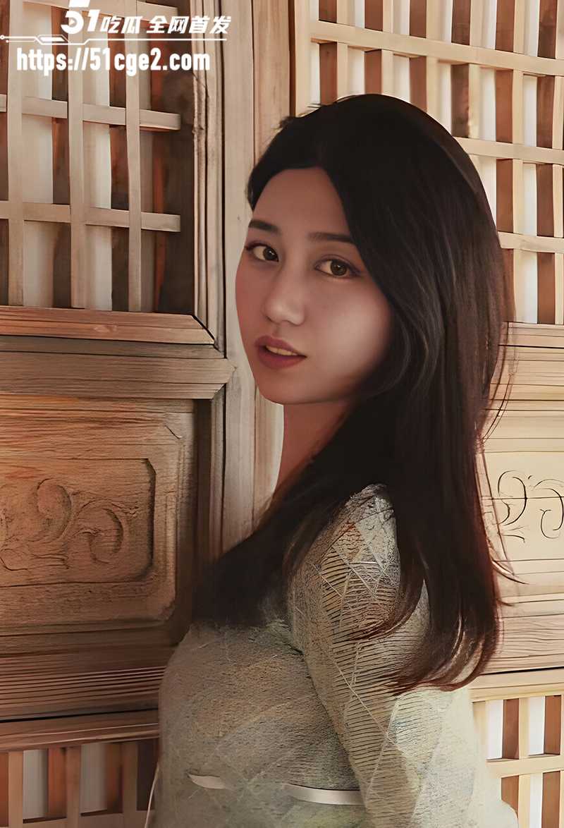 良家美少妇 周丽玲 偷情相册泄密 露脸口交舔蛋 被干的满身浓精 反差母畜实锤