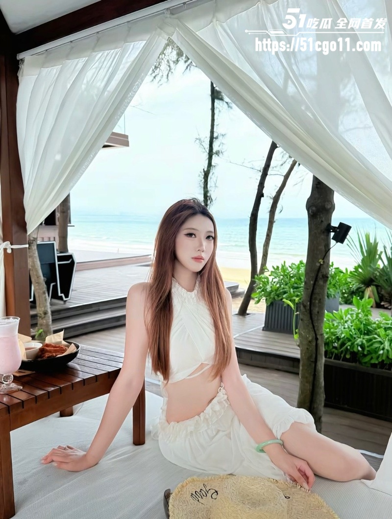 烟台职业学院拜金女 王一凡 在校期间兼职卖逼 被金主包养性爱视频遭曝光！